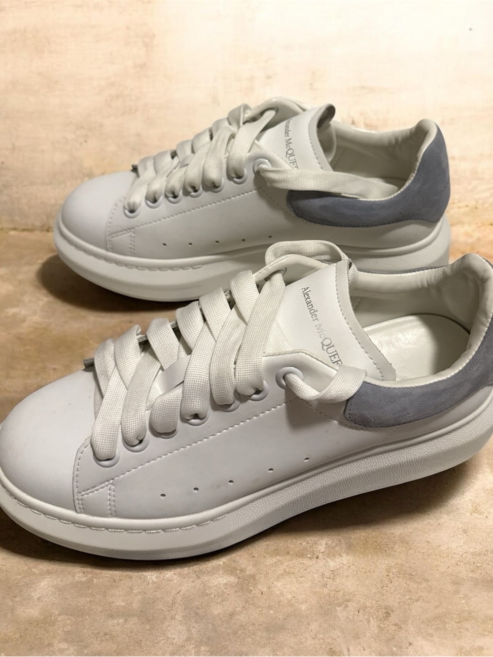 Alexander McQueen Off-White Leather Platform Sneakers - Picture 2 of 5